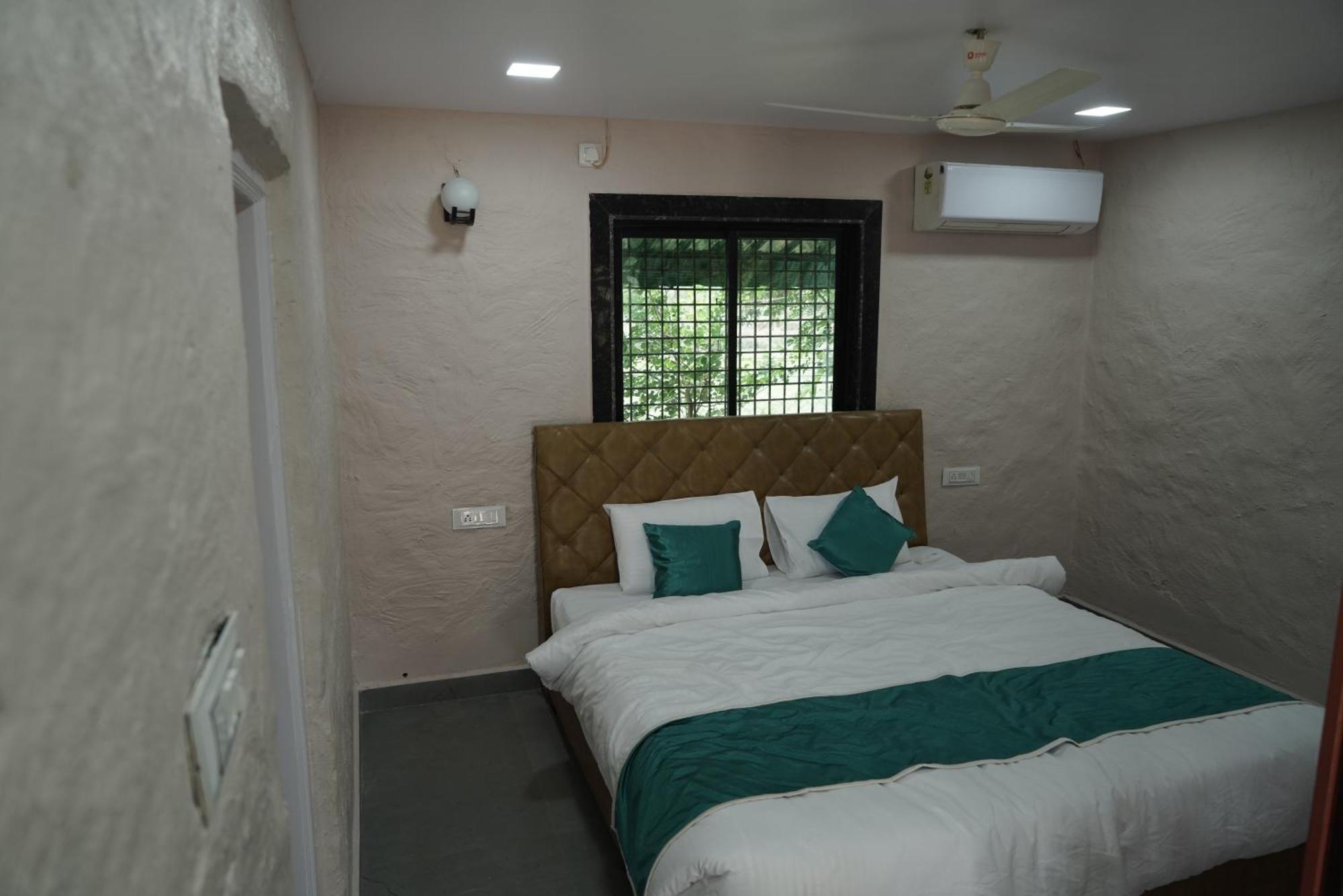 Tiger Sanskriti Resort Khawāsa Kültér fotó